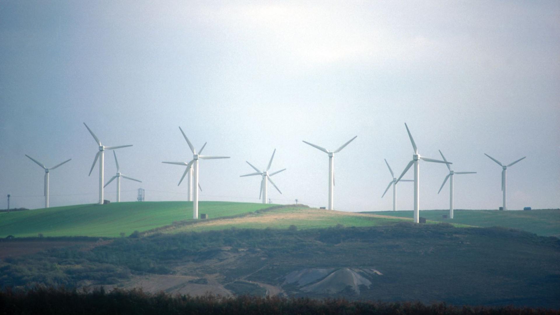 Carland交叉风电场,康沃尔郡,英国,2007年